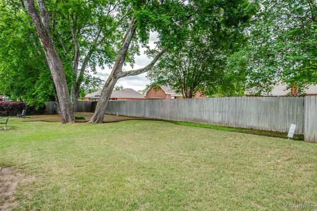 8806 Old Magnolia Way, Montgomery, AL 36116
