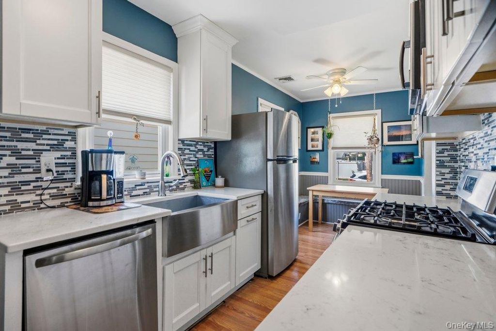 149 Arlington Street, Mineola, NY 11501 — photo 4