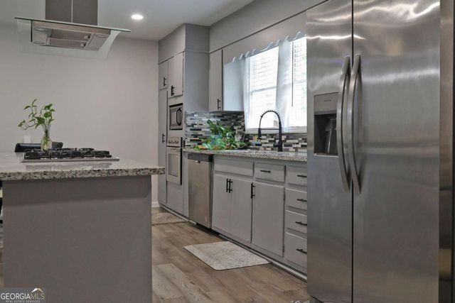 3863 Artist View, Decatur, GA 30034