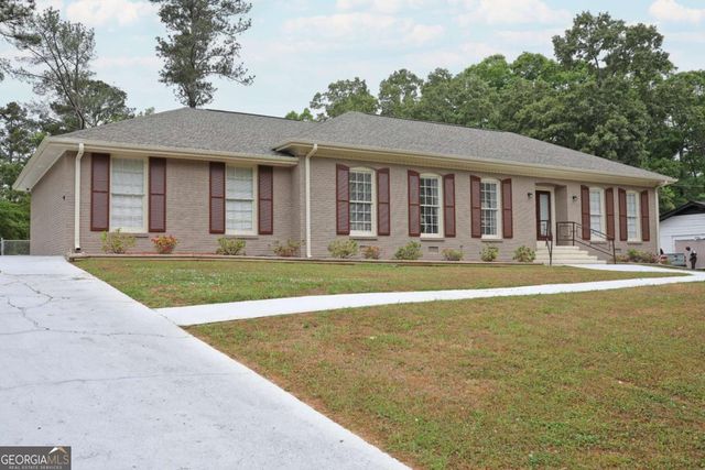 3863 Artist View, Decatur, GA 30034