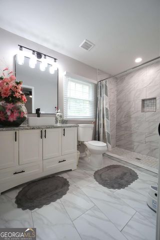 3863 Artist View, Decatur, GA 30034