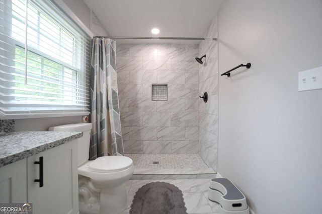3863 Artist View, Decatur, GA 30034