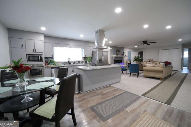 3863 Artist View, Decatur, GA 30034