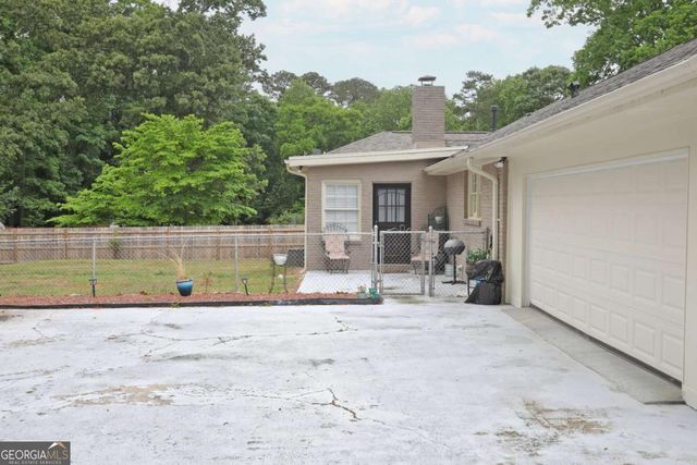 3863 Artist View, Decatur, GA 30034