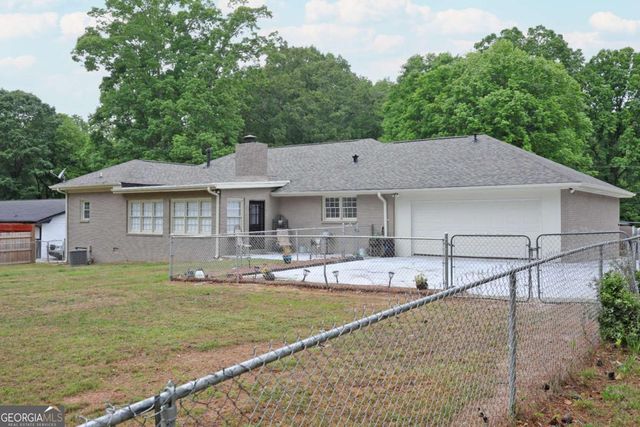3863 Artist View, Decatur, GA 30034
