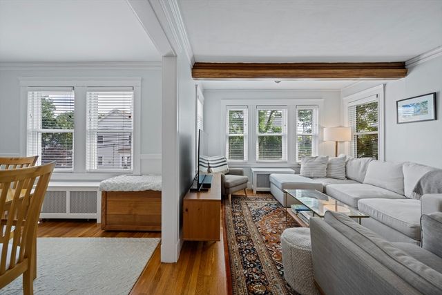 53 Warren St 53, Arlington, MA 02474