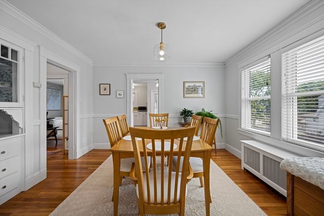 53 Warren St 53, Arlington, MA 02474