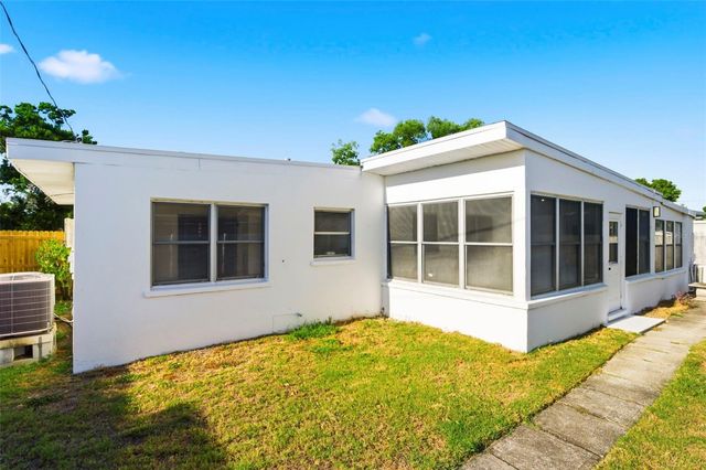 6350 HAMPTON DRIVE N, St Petersburg, FL 33710