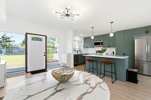 6350 HAMPTON DRIVE N, St Petersburg, FL 33710
