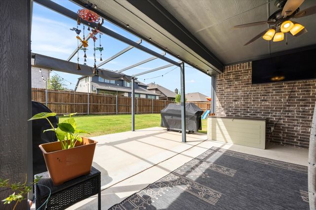 462 W Autumn Hill Bluff, Lavon, TX 75166