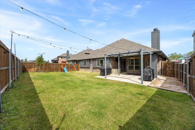 462 W Autumn Hill Bluff, Lavon, TX 75166
