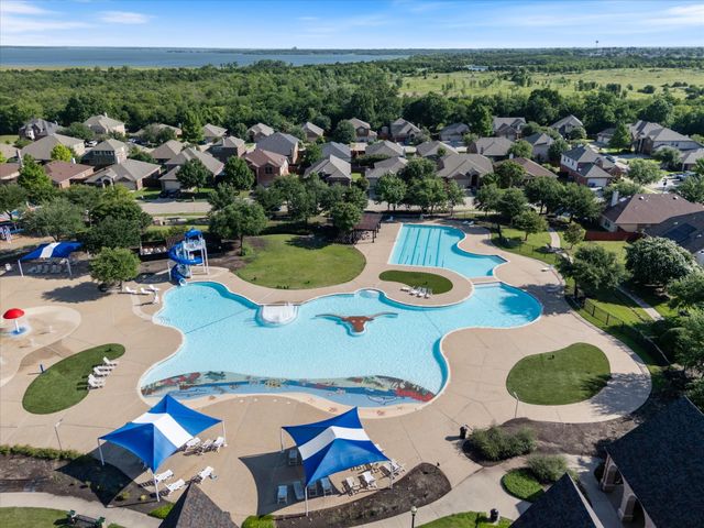 462 W Autumn Hill Bluff, Lavon, TX 75166