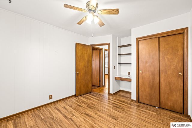 9116 S Circle, Omaha, NE 68127