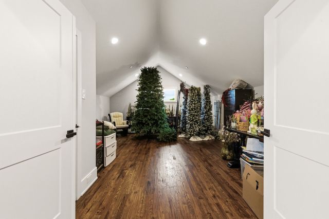 7851 Meadow Hill Drive, Frisco, TX 75033