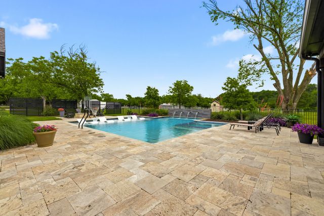 7851 Meadow Hill Drive, Frisco, TX 75033