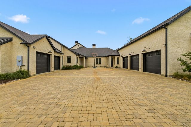 7851 Meadow Hill Drive, Frisco, TX 75033