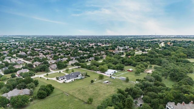 7851 Meadow Hill Drive, Frisco, TX 75033