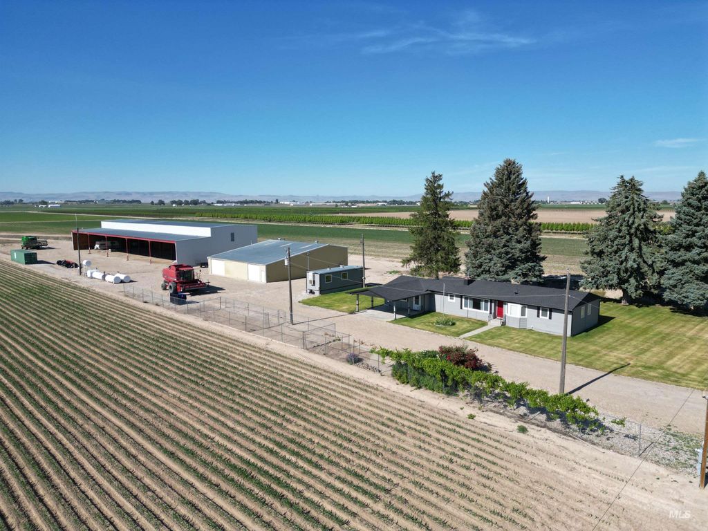 24405 Red Top, Wilder, ID 83676