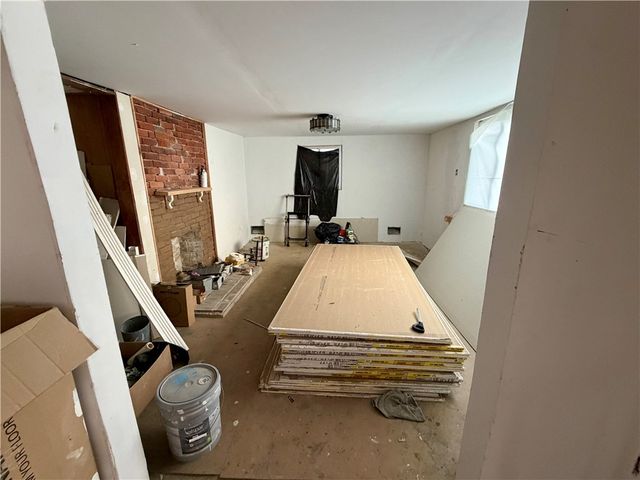 118 Branthoover St, Belle Vernon, PA 15012