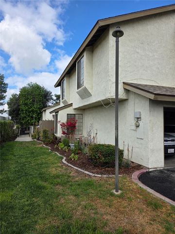 1974 E Lynwood 2f, San Bernardino, CA 92404