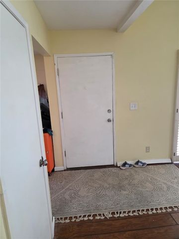 1974 E Lynwood 2f, San Bernardino, CA 92404