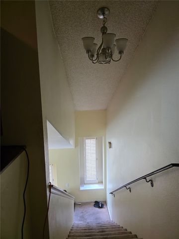 1974 E Lynwood 2f, San Bernardino, CA 92404