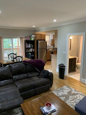 428 W 2nd 1, Boston, MA 02127