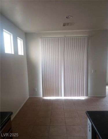 7112 Whitford Street, Las Vegas, NV 89166