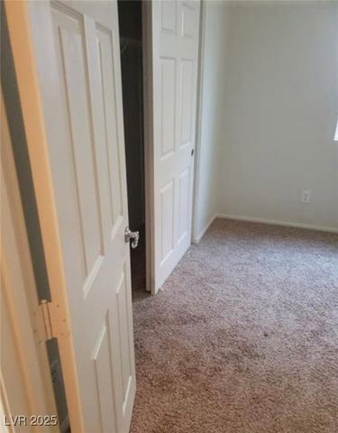 7112 Whitford Street, Las Vegas, NV 89166