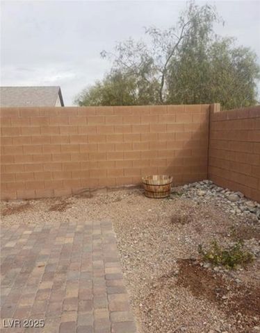 7112 Whitford Street, Las Vegas, NV 89166