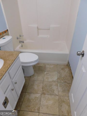 2783 Mill Lake Way, Morrow, GA 30260