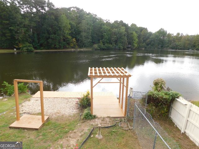 2783 Mill Lake Way, Morrow, GA 30260