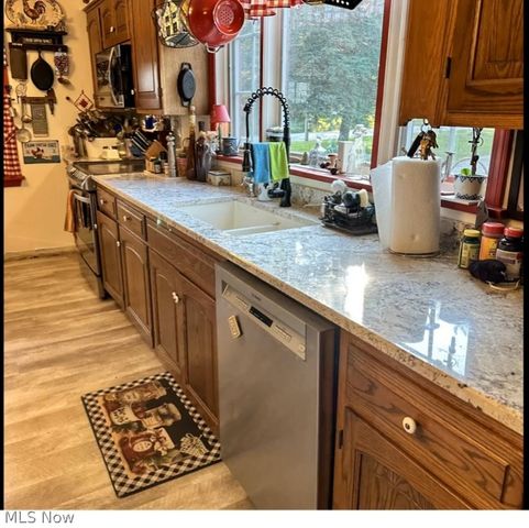 6795 Wadsworth Road, Medina, OH 44256
