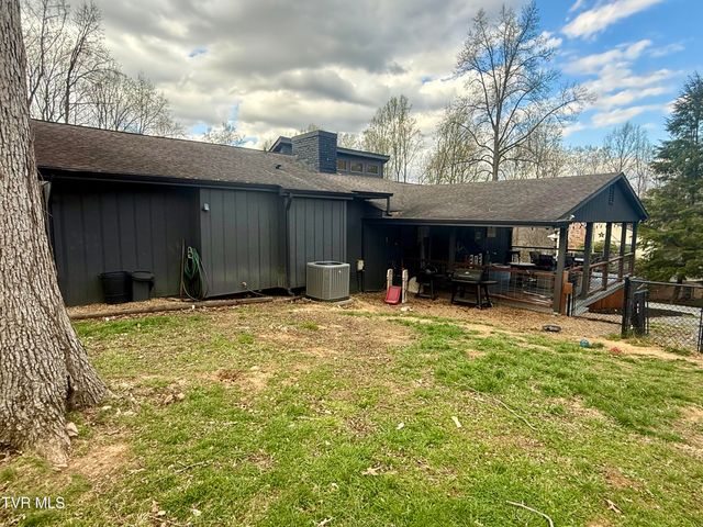 106 Revere Circle, Elizabethton, TN 37643