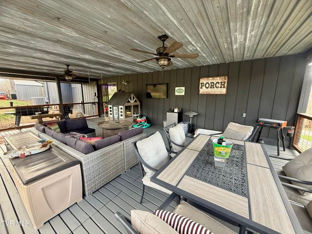 106 Revere Circle, Elizabethton, TN 37643