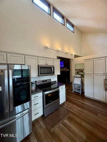 106 Revere Circle, Elizabethton, TN 37643