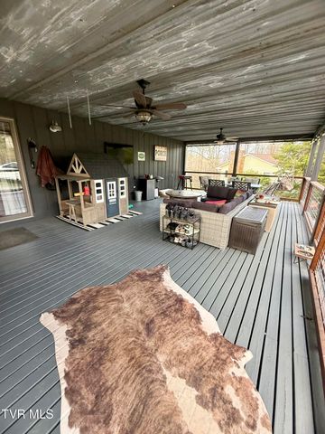 106 Revere Circle, Elizabethton, TN 37643