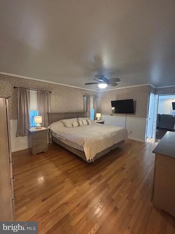 121 1ST AVE, Betterton, MD 21610