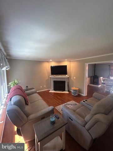 121 1ST AVE, Betterton, MD 21610