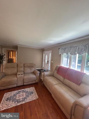 121 1ST AVE, Betterton, MD 21610