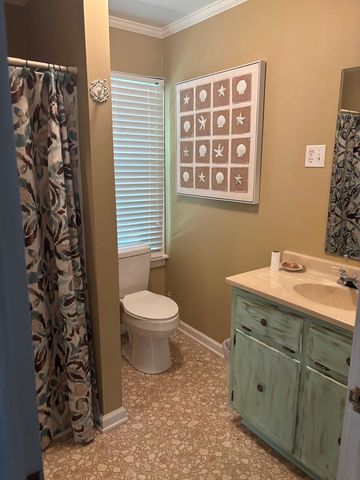 199 Argyle Rd, Camden, TN 38320