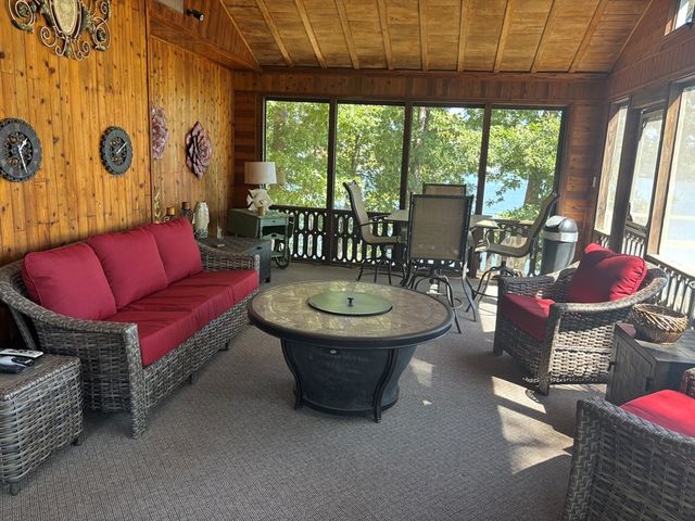 199 Argyle Rd, Camden, TN 38320