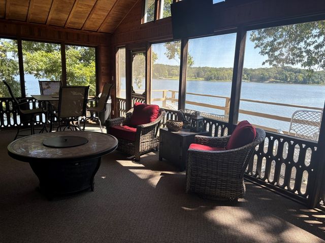 199 Argyle Rd, Camden, TN 38320