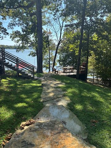 199 Argyle Rd, Camden, TN 38320