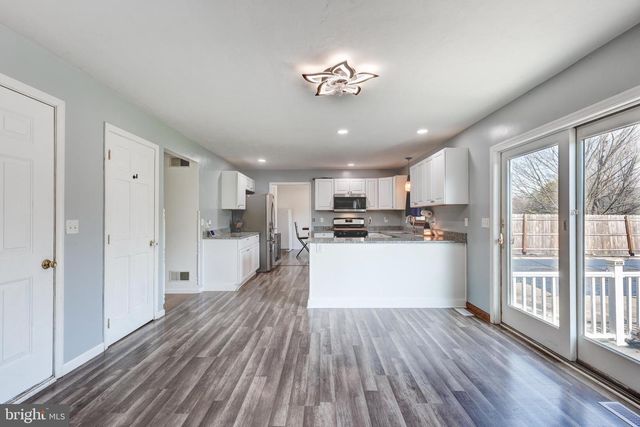 41 WHEATON DR, Littlestown, PA 17340