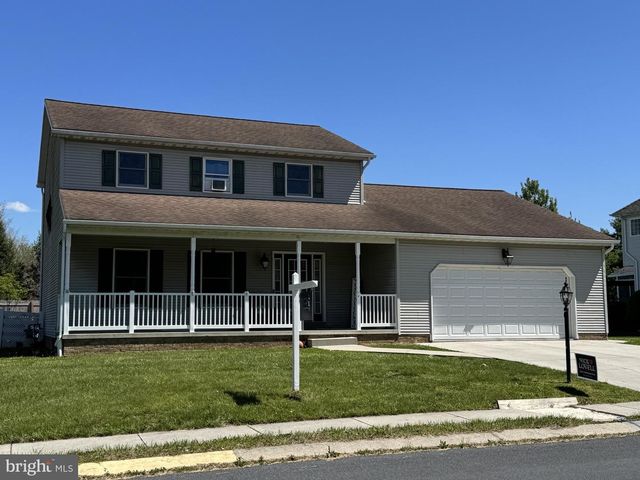 41 WHEATON DR, Littlestown, PA 17340