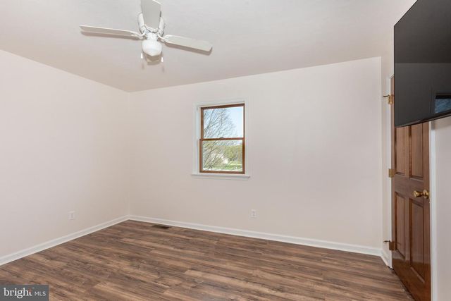 41 WHEATON DR, Littlestown, PA 17340