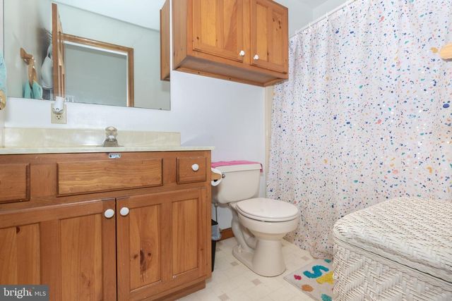 41 WHEATON DR, Littlestown, PA 17340
