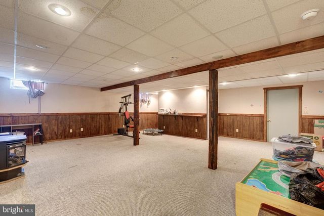 41 WHEATON DR, Littlestown, PA 17340