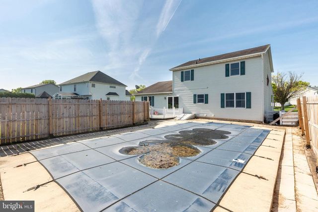41 WHEATON DR, Littlestown, PA 17340